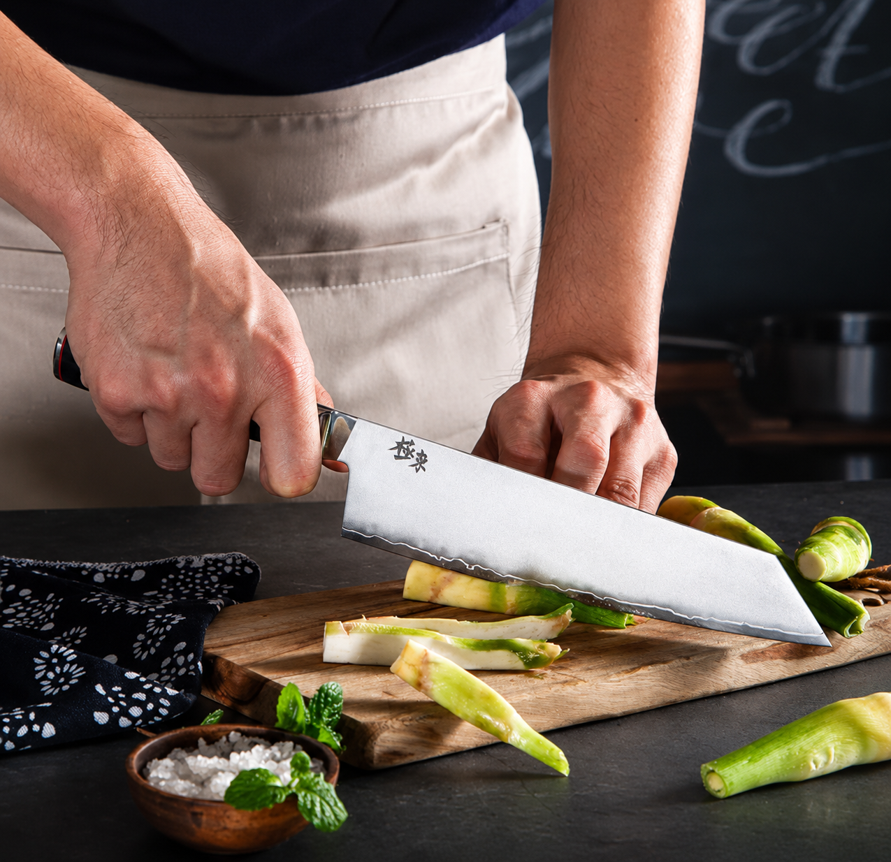 Miyamoto Japan AUS-10 Steel Core 8-Inch Kyokuto Cleaver Knife – 3-Layer Composite Steel Japanese Kitchen Cleaver